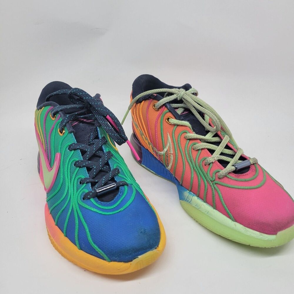 NIKE LEBRON XXI YOUTH Size 6Y Boys Basketball Shoes Multicolor Sneakers